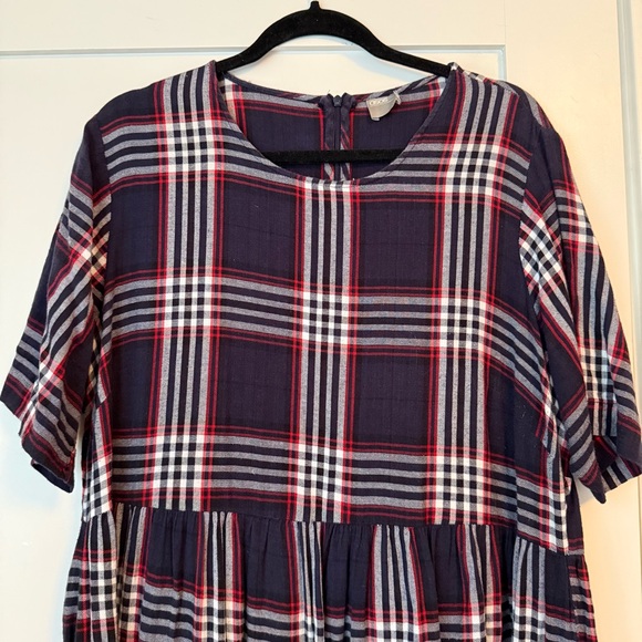 Plaid Midi Dress - Picture 5 of 5